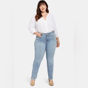 NWT NYDJ Marilyn Straight Jeans